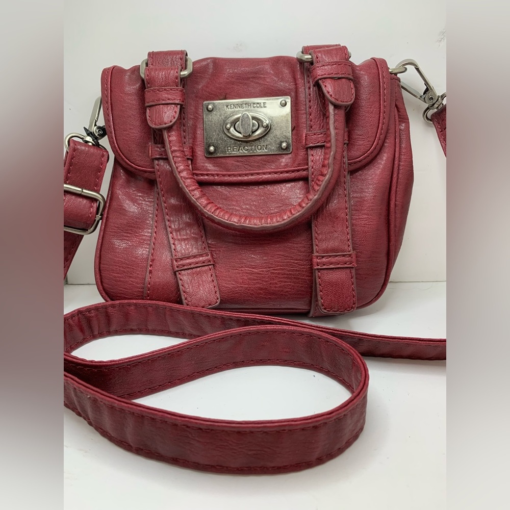 Kenneth Cole Reaction Crossbody Bag